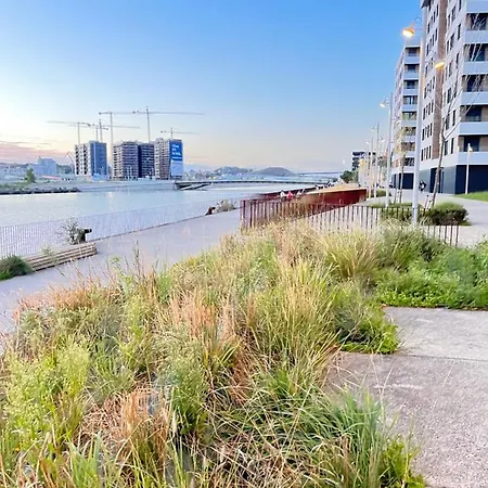Small Lux Beachcity Close To The River,metro And Parking Apartment Bilbao