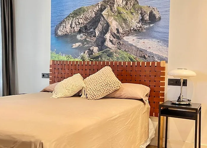 Small Lux Beachcity Close To Metro Apartment *